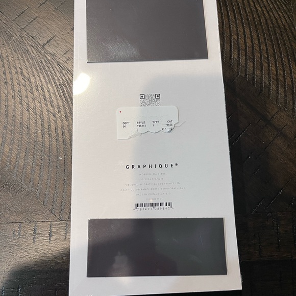 Graphique Snoopy & Friends Peanuts Magnetic Notepad Happy Easter NEW - Picture 2 of 3